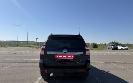 Toyota Land Cruiser Prado 150 рестайлинг, 2015 год, 4 500 000 рублей, 4 фотография