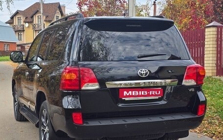 Toyota Land Cruiser 200, 2013 год, 3 999 000 рублей, 5 фотография