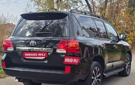 Toyota Land Cruiser 200, 2013 год, 3 999 000 рублей, 4 фотография