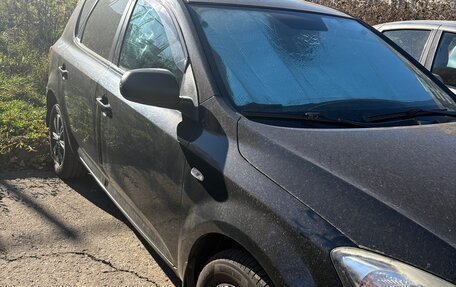 KIA cee'd I рестайлинг, 2010 год, 525 000 рублей, 2 фотография