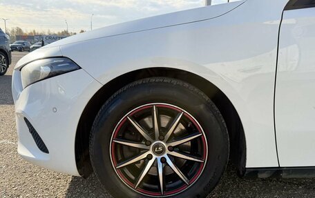 Mercedes-Benz A-Класс, 2019 год, 1 750 000 рублей, 4 фотография
