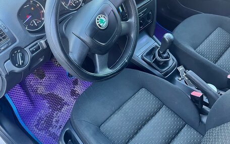 Skoda Octavia, 2011 год, 800 000 рублей, 3 фотография