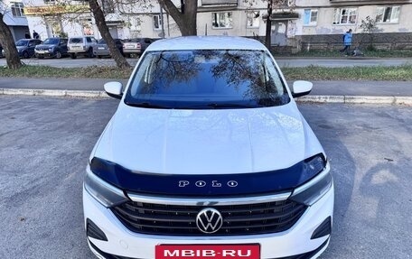 Volkswagen Polo VI (EU Market), 2020 год, 945 000 рублей, 2 фотография