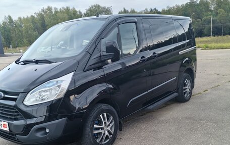 Ford Tourneo Custom I рестайлинг, 2014 год, 1 750 000 рублей, 2 фотография