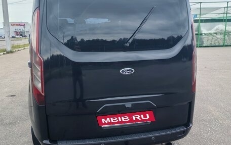 Ford Tourneo Custom I рестайлинг, 2014 год, 1 750 000 рублей, 4 фотография