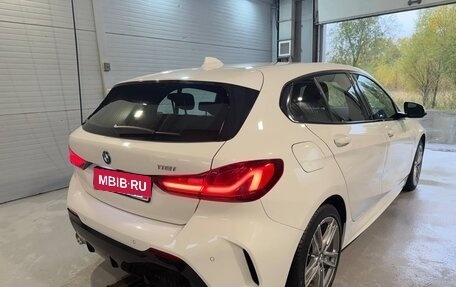 BMW 1 серия, 2020 год, 3 200 000 рублей, 10 фотография