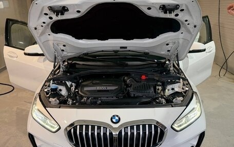 BMW 1 серия, 2020 год, 3 200 000 рублей, 14 фотография