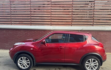 Nissan Juke II, 2014 год, 900 000 рублей, 2 фотография