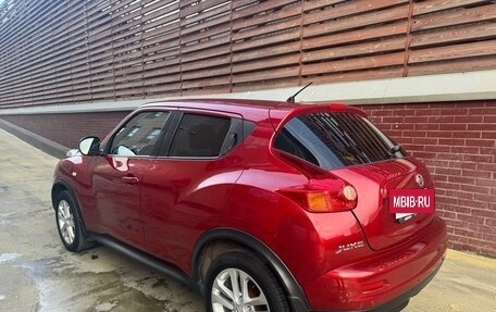 Nissan Juke II, 2014 год, 900 000 рублей, 3 фотография