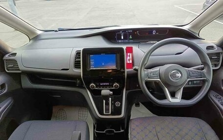 Nissan Serena IV, 2017 год, 1 840 000 рублей, 14 фотография