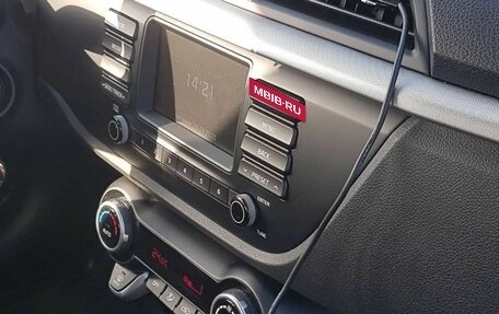 KIA Rio IV, 2019 год, 2 100 000 рублей, 8 фотография