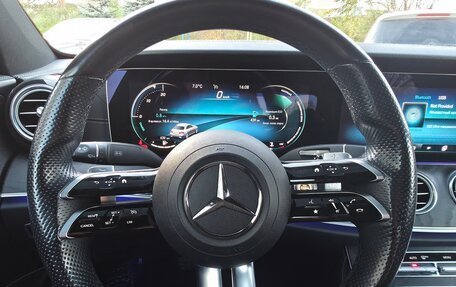 Mercedes-Benz E-Класс, 2021 год, 4 100 000 рублей, 8 фотография