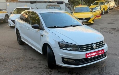 Volkswagen Polo VI (EU Market), 2017 год, 650 000 рублей, 3 фотография