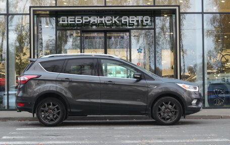 Ford Kuga III, 2016 год, 1 995 000 рублей, 4 фотография