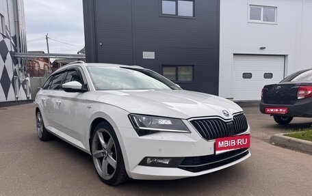 Skoda Superb III рестайлинг, 2018 год, 3 100 000 рублей, 1 фотография