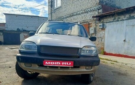 Chevrolet Niva I рестайлинг, 2005 год, 265 000 рублей, 1 фотография