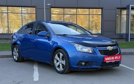 Chevrolet Cruze II, 2011 год, 570 000 рублей, 3 фотография
