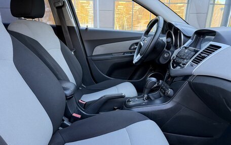 Chevrolet Cruze II, 2011 год, 570 000 рублей, 10 фотография