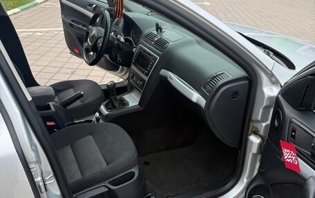 Skoda Octavia, 2011 год, 1 050 000 рублей, 8 фотография