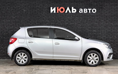 Renault Sandero II рестайлинг, 2018 год, 832 000 рублей, 9 фотография