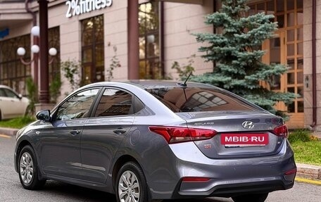 Hyundai Solaris II рестайлинг, 2018 год, 1 225 000 рублей, 6 фотография