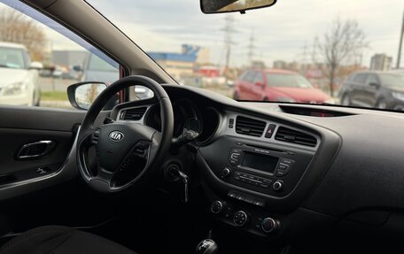 KIA cee'd III, 2014 год, 1 125 000 рублей, 16 фотография