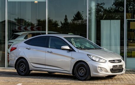 Hyundai Solaris II рестайлинг, 2013 год, 995 000 рублей, 3 фотография