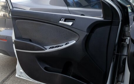 Hyundai Solaris II рестайлинг, 2013 год, 995 000 рублей, 12 фотография