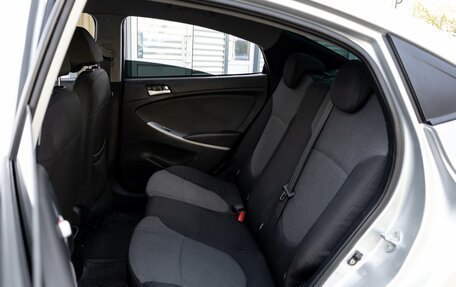 Hyundai Solaris II рестайлинг, 2013 год, 995 000 рублей, 17 фотография