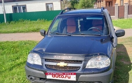 Chevrolet Niva I рестайлинг, 2016 год, 800 000 рублей, 4 фотография