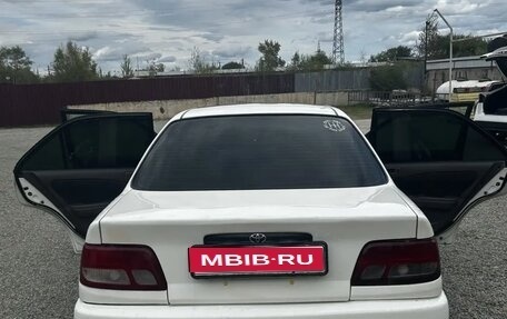 Toyota Carina, 2000 год, 270 000 рублей, 1 фотография