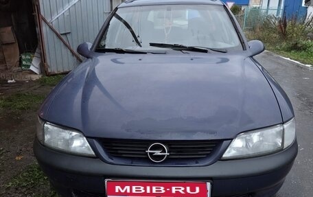 Opel Vectra B рестайлинг, 1998 год, 235 000 рублей, 1 фотография