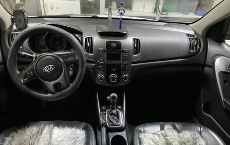 KIA Forte II, 2012 год, 850 000 рублей, 10 фотография