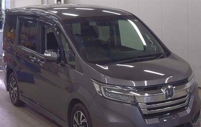 Honda Stepwgn IV рестайлинг, 2018 год, 1 850 000 рублей, 1 фотография