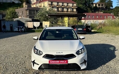 KIA cee'd III, 2022 год, 2 000 000 рублей, 1 фотография