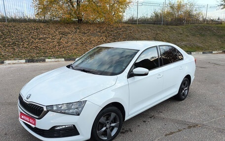 Skoda Rapid II, 2021 год, 1 550 000 рублей, 1 фотография