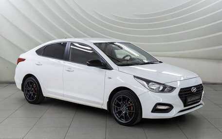 Hyundai Solaris II рестайлинг, 2017 год, 1 048 000 рублей, 1 фотография