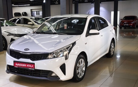 KIA Rio IV, 2020 год, 990 000 рублей, 1 фотография