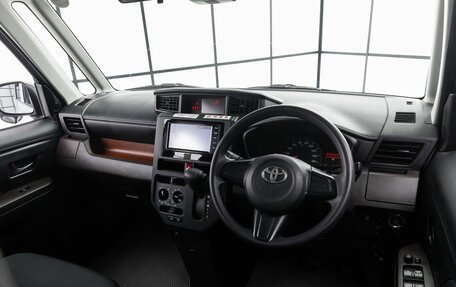 Toyota Roomy I, 2019 год, 949 000 рублей, 9 фотография