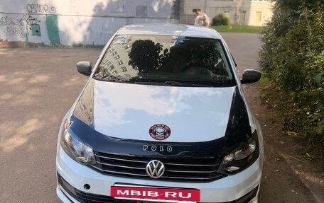 Volkswagen Polo VI (EU Market), 2017 год, 400 000 рублей, 3 фотография