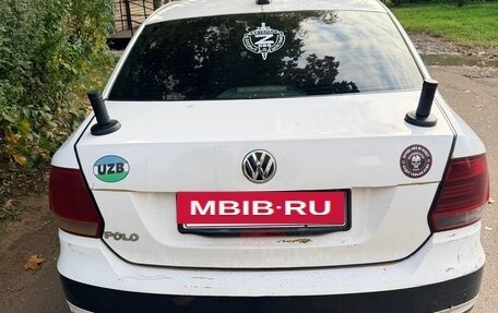 Volkswagen Polo VI (EU Market), 2017 год, 400 000 рублей, 14 фотография