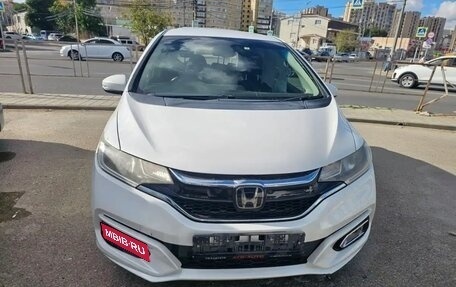 Honda Fit III, 2018 год, 555 000 рублей, 1 фотография