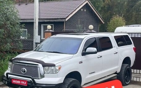 Toyota Tundra II, 2011 год, 3 870 000 рублей, 1 фотография