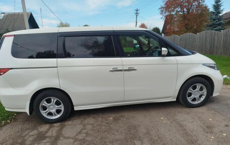 Honda Elysion I, 2004 год, 1 250 000 рублей, 3 фотография