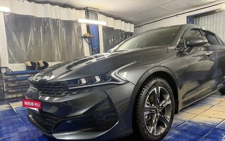 KIA K5, 2021 год, 2 750 000 рублей, 13 фотография