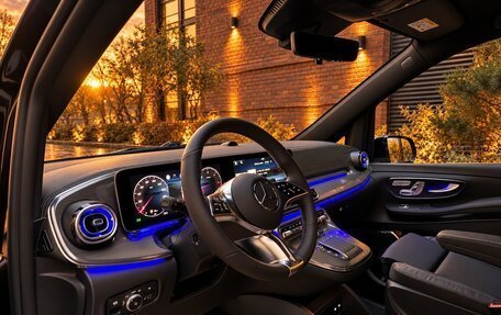 Mercedes-Benz V-Класс, 2026 год, 14 500 000 рублей, 18 фотография