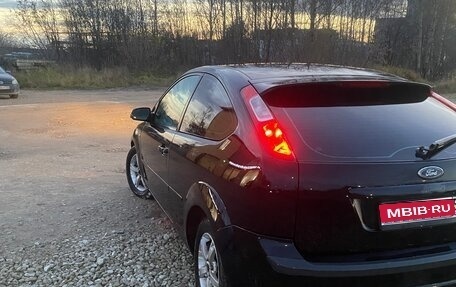 Ford Focus II рестайлинг, 2006 год, 280 000 рублей, 1 фотография