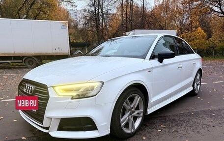 Audi A3, 2018 год, 2 150 000 рублей, 2 фотография
