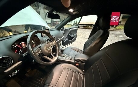 Audi A3, 2018 год, 2 150 000 рублей, 14 фотография