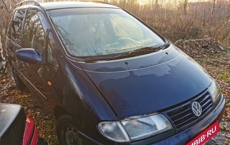 Volkswagen Sharan I рестайлинг, 1996 год, 111 000 рублей, 1 фотография